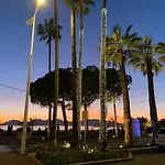 Croisette - Spacious 2 Bedroom And Terrace Cannes