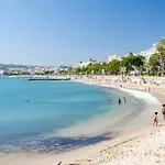Appartement Croisette - Spacious 2 Bedroom And Terrace Cannes