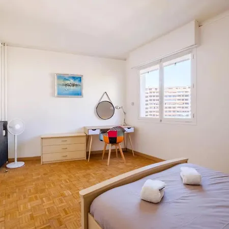 Croisette 2 Bedroom And Terrace