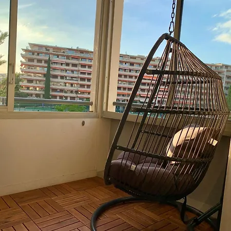 Croisette - Spacious 2 Bedroom And Terrace Daire Cannes